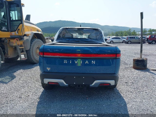 Rivian R1t Launch Edition 2022 7FCTGAAL2NN010606 Image 17