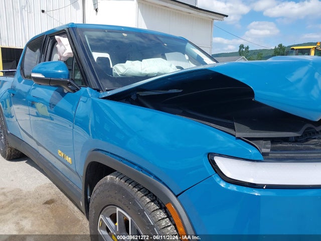 Rivian R1t Launch Edition 2022 7FCTGAAL2NN010606 Image 24