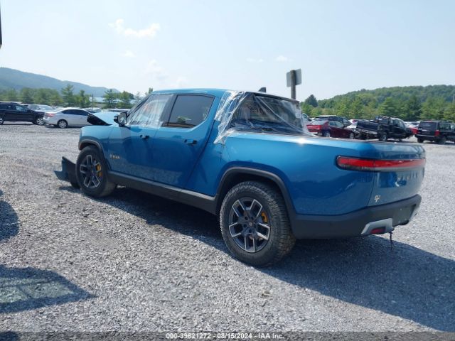 2022 RIVIAN R1T 7FCTGAAL2NN010606 Photo 2
