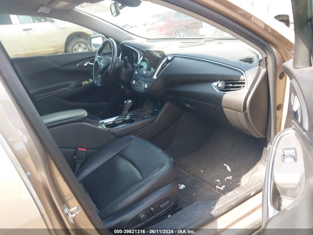 Chevrolet MALIBU LT 2018 1G1ZD5ST0JF291591 Image 5