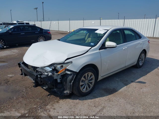 Toyota CAMRY LE 2017 4T1BF1FK0HU767787 Image 2