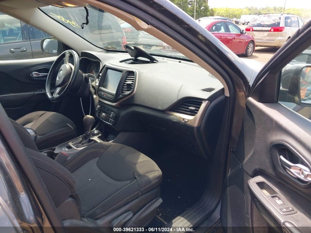 Jeep Cherokee Latitude 2016 1C4PJMCB8GW333358 Image 5