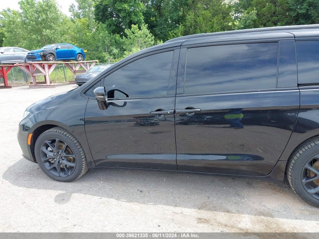 2C4RC3GG8NR185284 Chrysler Pacifica Limited Awd