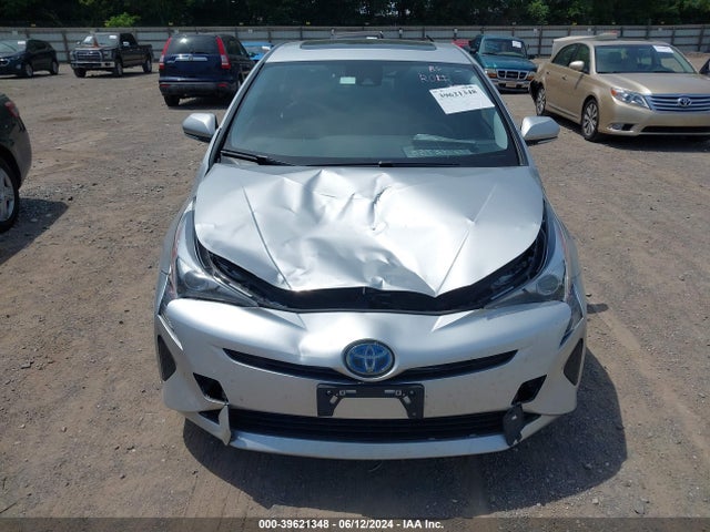 JTDKARFU6G3523830 Toyota Prius Three