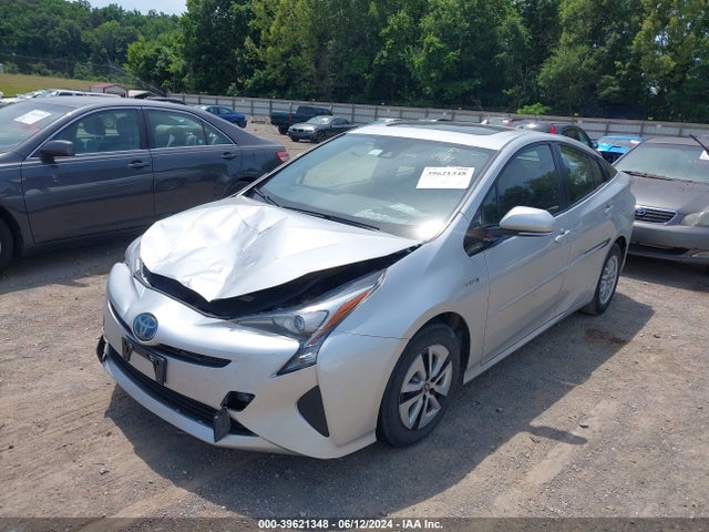 JTDKARFU6G3523830 Toyota Prius Three