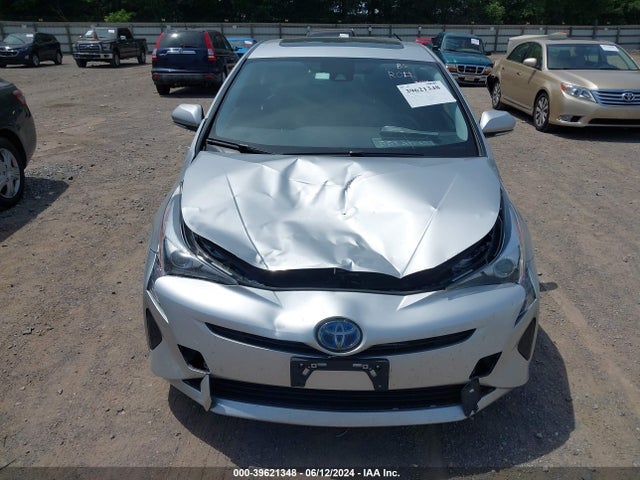 JTDKARFU6G3523830 Toyota Prius Three