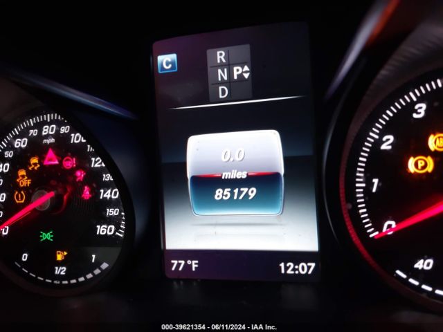 55SWF4JB4HU223329 Mercedes-Benz C 300 Luxury/sport