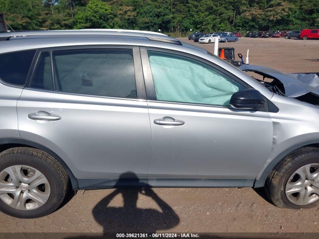 Toyota RAV4 LE 2015 2T3ZFREV9FW149851 Image 13