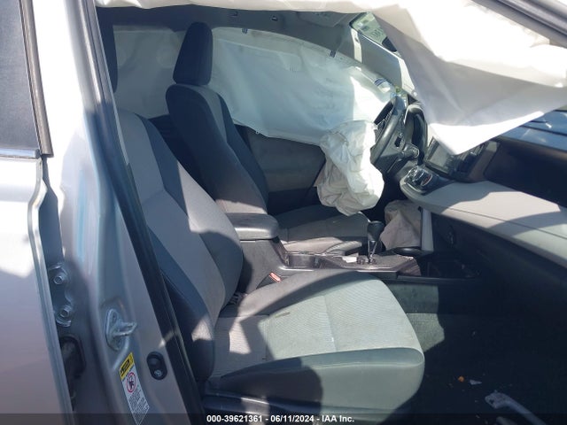 Toyota RAV4 LE 2015 2T3ZFREV9FW149851 Image 5