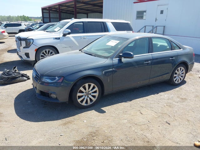 2010 AUDI A4 WAUFFAFL6AN012493 Photo 1