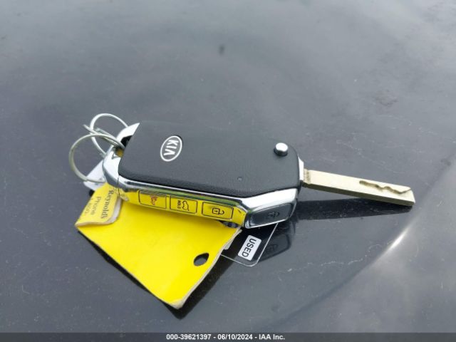 KNDJ63AU5M7762923 KIA Soul Gt-line