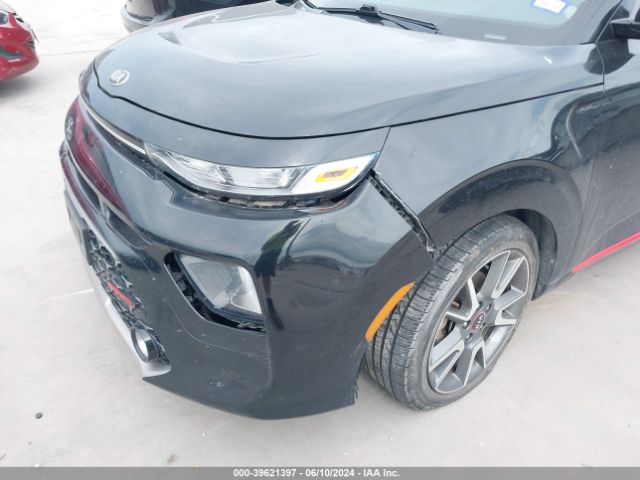KNDJ63AU5M7762923 KIA Soul Gt-line