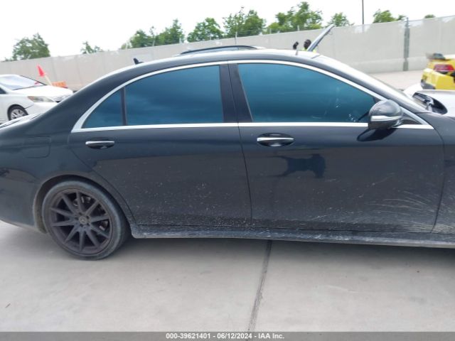 WDDUG8DB5KA442993 Mercedes-Benz S 560