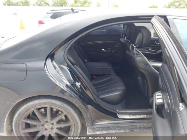 WDDUG8DB5KA442993 Mercedes-Benz S 560