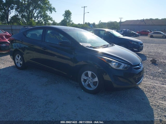 2015 5NPDH4AE8FH593761 main image