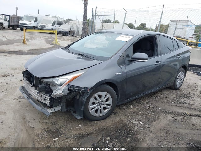 Toyota Prius Two 2016 JTDKBRFU4G3018267 Image 2