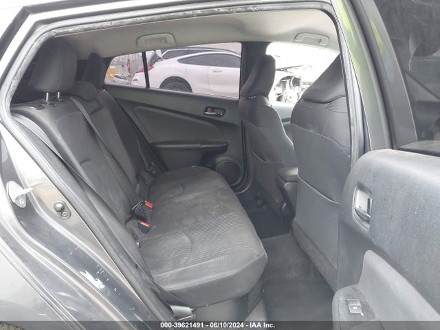 Toyota Prius Two 2016 JTDKBRFU4G3018267 Image 8