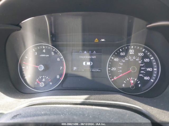 3KPF24AD7KE018339 KIA Forte Lxs