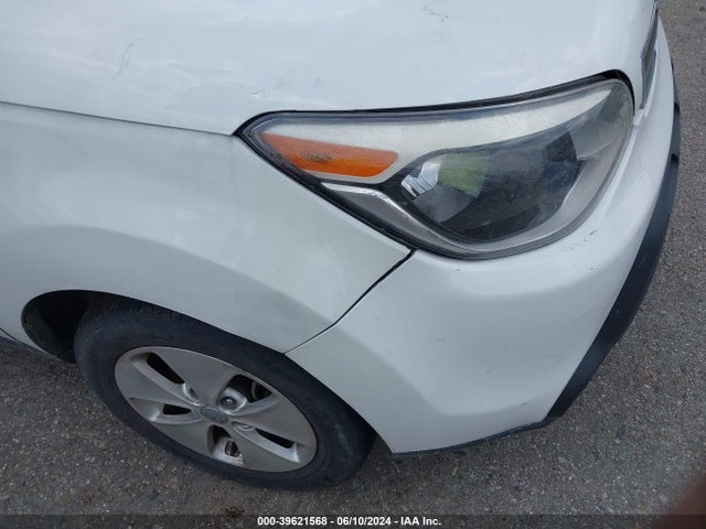 KIA SOUL + 2016 KNDJP3A57G7395713 Image 15