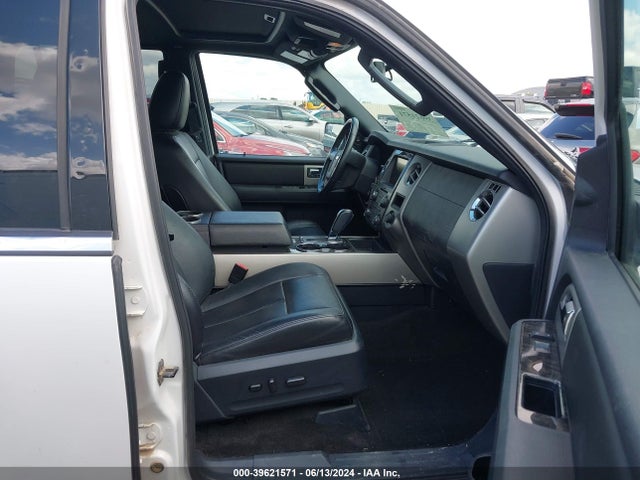 Ford Expedition Limited 2015 1FMJU1KT6FEF18899 Image 5