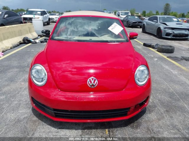 3VW517AT3EM818845 Volkswagen Beetle 1.8t