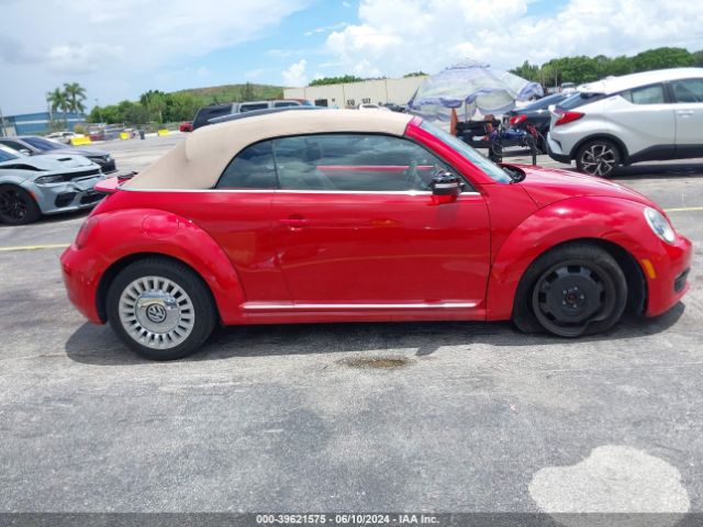 3VW517AT3EM818845 Volkswagen Beetle 1.8t