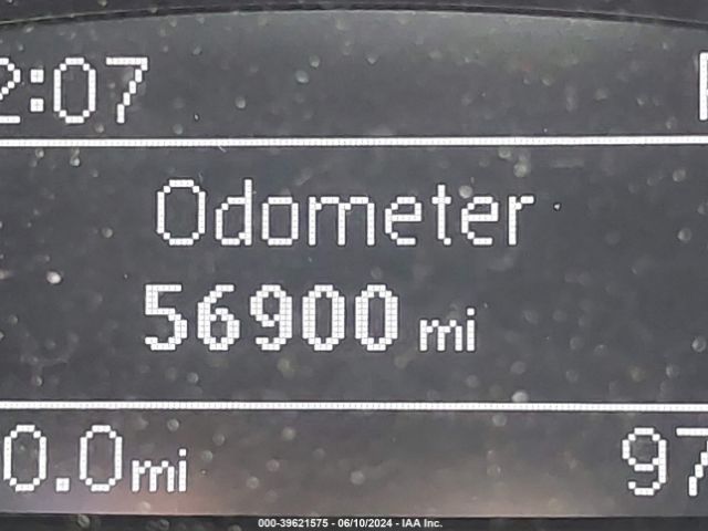 3VW517AT3EM818845 Volkswagen Beetle 1.8t