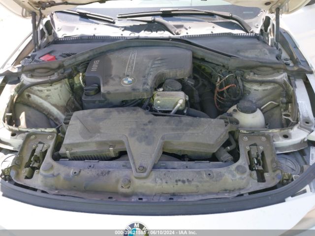 WBA3B1C53EK132960 BMW 320i