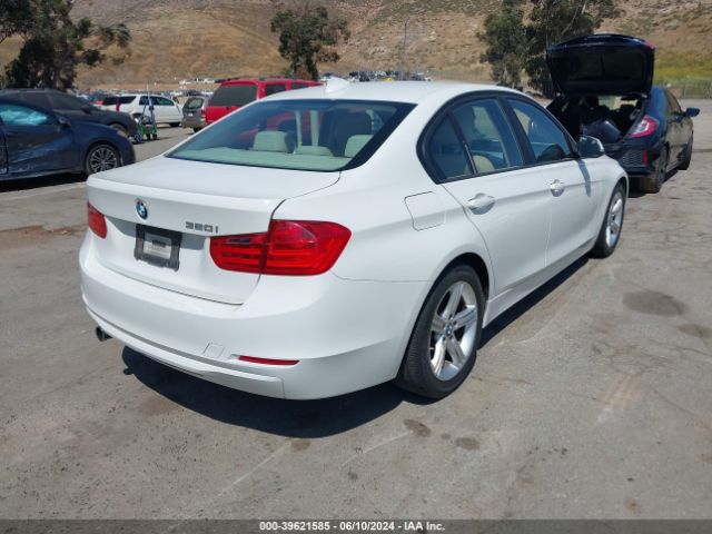 WBA3B1C53EK132960 BMW 320i