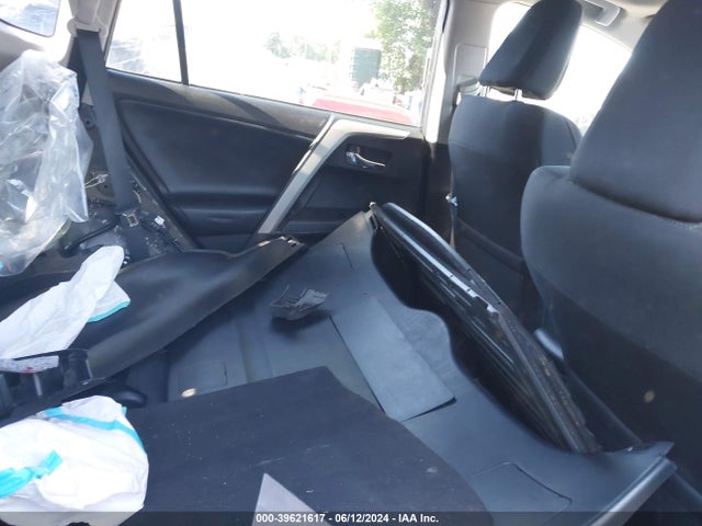 Toyota Rav4 Xle 2016 2T3WFREV7GW257308 Image 8