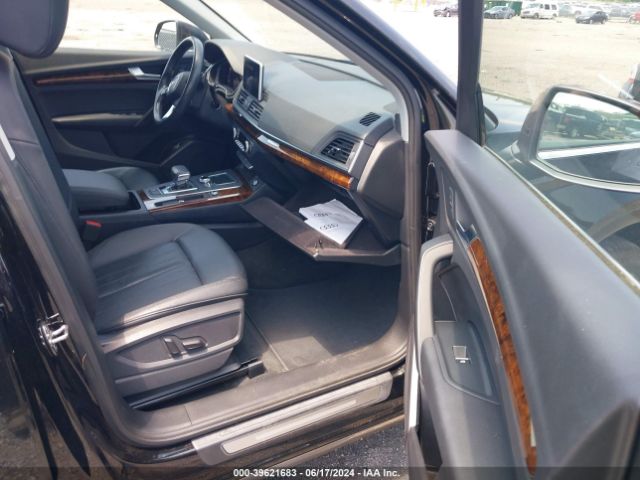 WA1BNAFY2J2088899 Audi Q5 2.0t Premium/2.0t Tech Premium