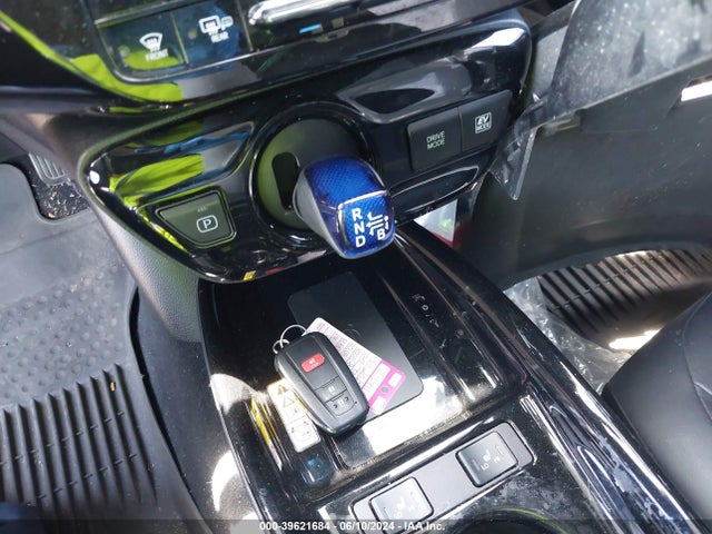 Toyota PRIUS XLE 2021 JTDKAMFUXM3136826 Image 11