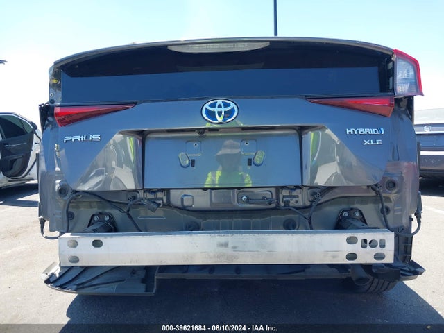 Toyota PRIUS XLE 2021 JTDKAMFUXM3136826 Image 17