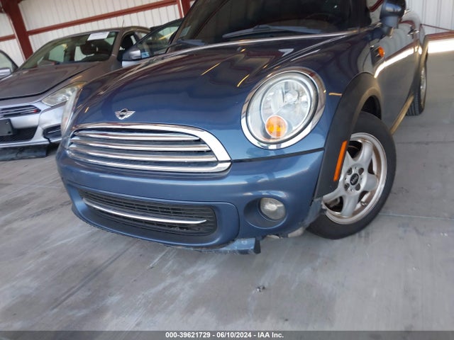 2011 MINI COOPER WMWSU3C52BT251378 Photo 5