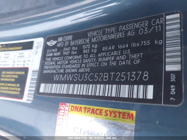 2011 MINI COOPER WMWSU3C52BT251378 Photo 8