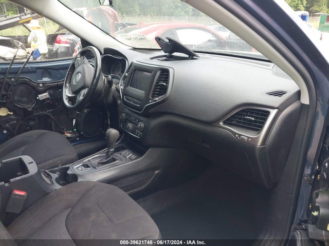 1C4PJLCX9KD478791 Jeep Cherokee Latitude Fwd