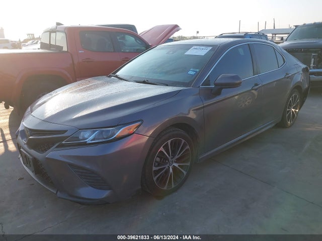 Toyota CAMRY SE 2020 4T1G11AK5LU942927 Image 2