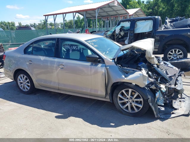 3VWD07AJ4FM309586 Volkswagen Jetta 1.8t Se