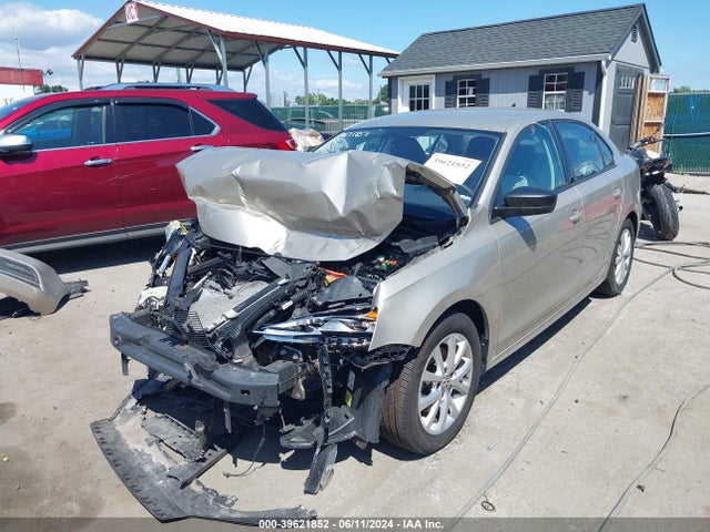 3VWD07AJ4FM309586 Volkswagen Jetta 1.8t Se