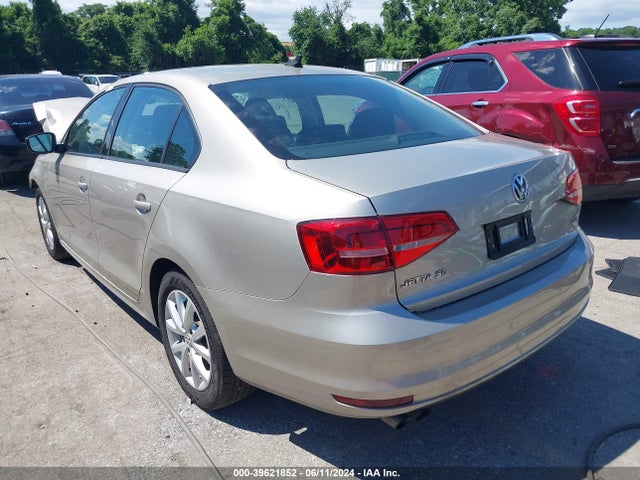 3VWD07AJ4FM309586 Volkswagen Jetta 1.8t Se