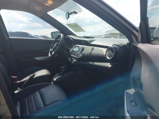3N1CP5CU7KL501092 Nissan KICKS SR