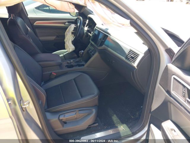 1V2NE2CA9MC200806 Volkswagen Atlas Cross Sport 3.6l V6 Se W/technology R-line