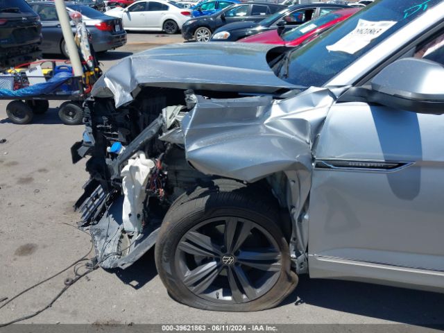 1V2NE2CA9MC200806 Volkswagen Atlas Cross Sport 3.6l V6 Se W/technology R-line