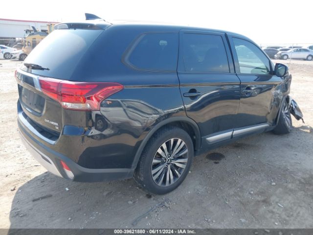 JA4AD3A38KZ043805 Mitsubishi Outlander Se