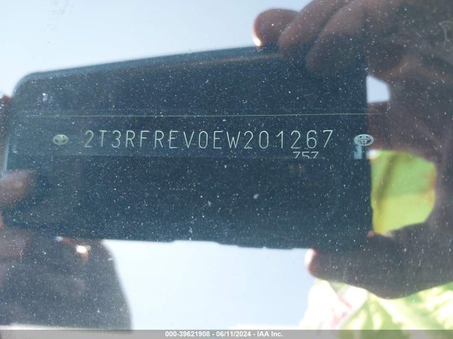 Toyota Rav4 Xle 2014 2T3RFREV0EW201267 Image 9
