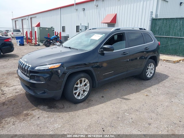 1C4PJLCB2EW300024 Jeep Cherokee Latitude