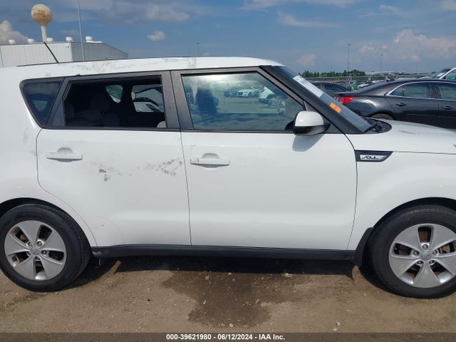 KIA Soul 2015 KNDJN2A25F7164362 Image 13