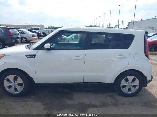 KIA Soul 2015 KNDJN2A25F7164362 Image 14