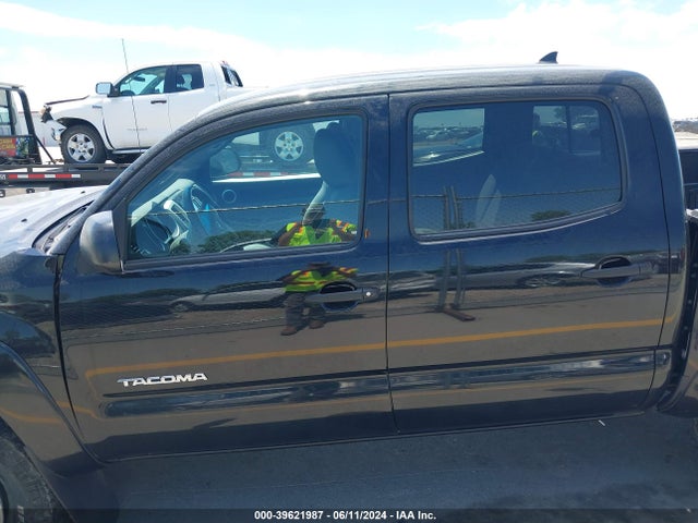 Toyota Tacoma Base V6 2015 3TMLU4EN4FM177007 Image 14