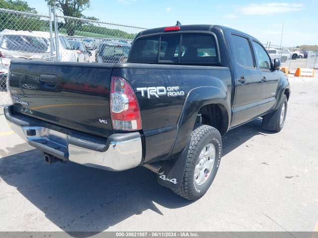Toyota Tacoma Base V6 2015 3TMLU4EN4FM177007 Image 4